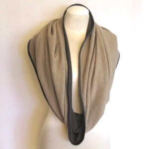 Raffinala Infinity Scarf